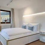 Neueroeffnung Haus Zum Wald Aparthotel 3*