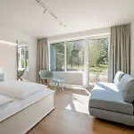 Neueroeffnung Haus Zum Wald 3*