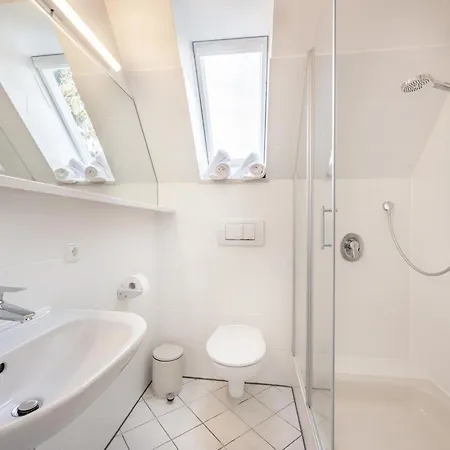 מלון דירות Haus Zum Wald - 3*